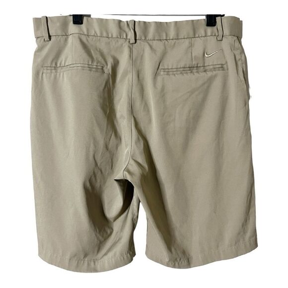 Nike Golf Men’s Flat Front Tan Standard Fit Golf Shorts Size 35 - Picture 2 of 6